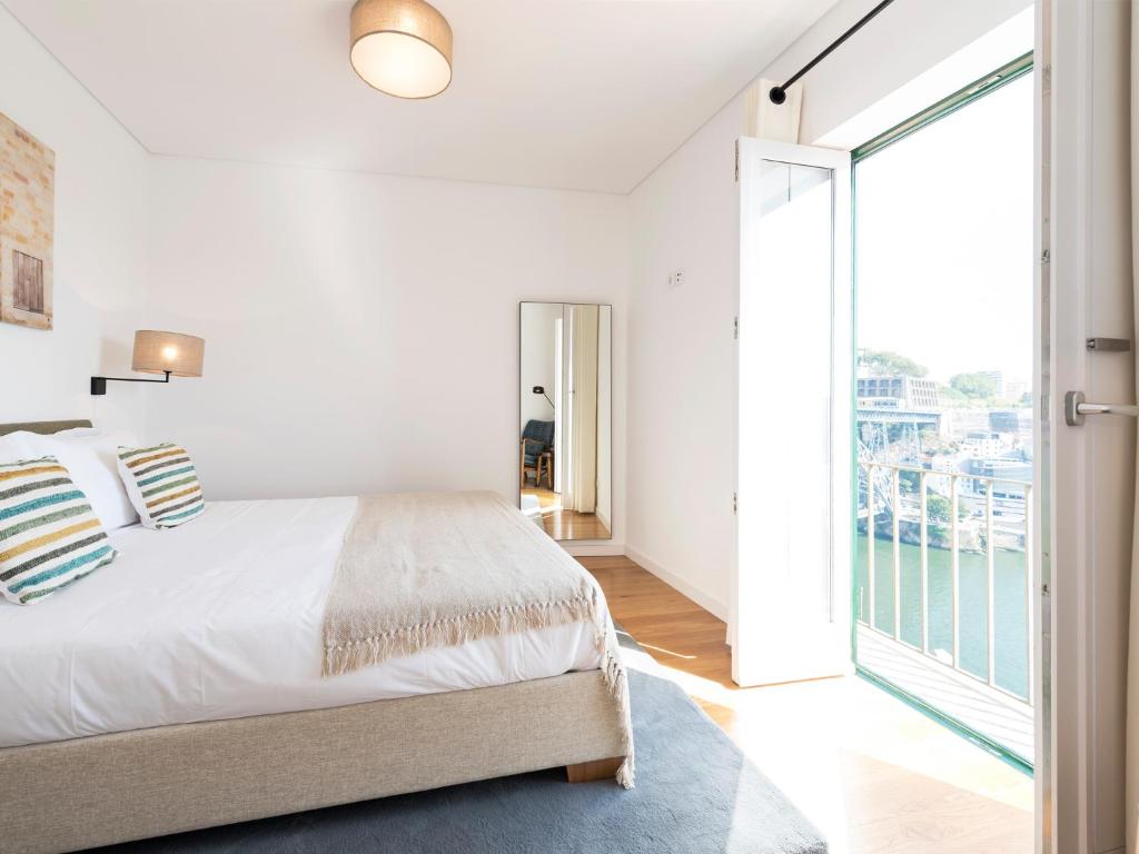 Arco Apartments - 15