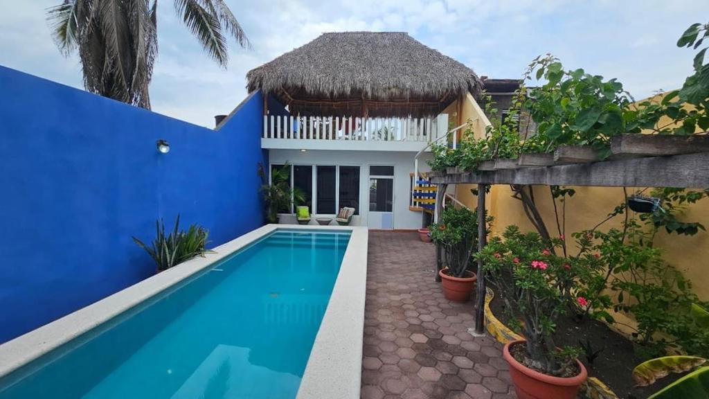 Gallery image of casa viajeros in Cuyutlán