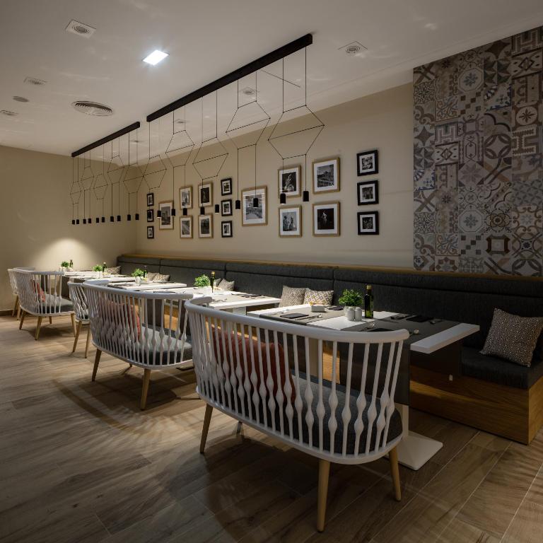 Catalonia Giralda - Resim 37