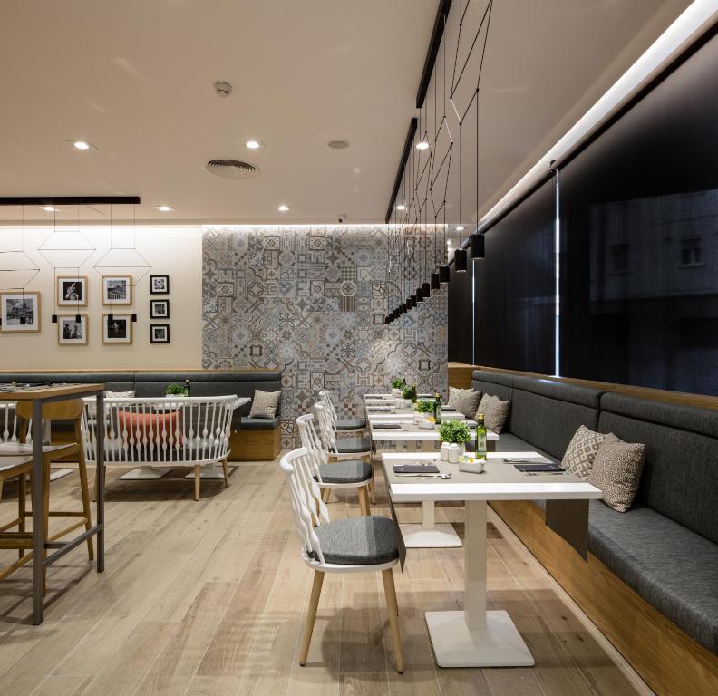 Catalonia Giralda - Resim 11