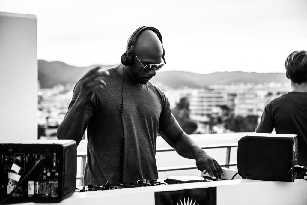 Goście zatrzymujący się w obiekcie Ocean Drive Ibiza