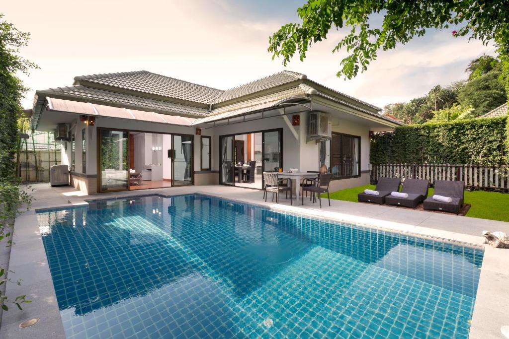 Karon Beach Pool Villa - Sha Extra Plus - 12