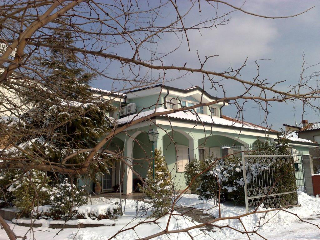 ポルト・ガリバルディにあるB&B Al Verde & Mareの雪の家