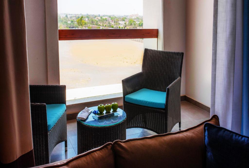 Posezení v ubytování Four Points by Sheraton Al Ain
