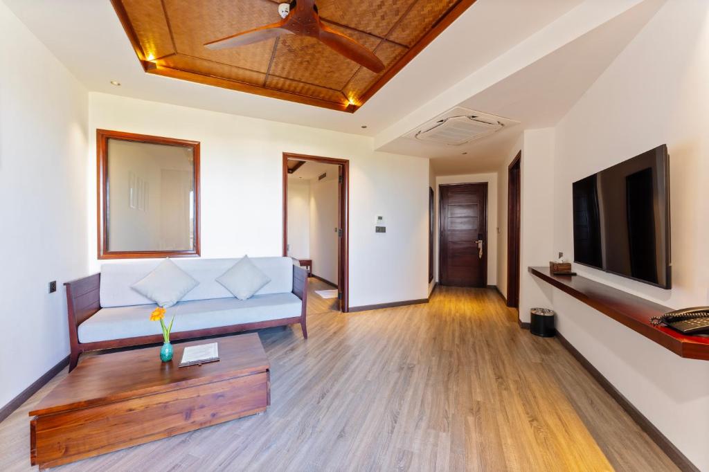 Suite Gia Đình Có Ban Công