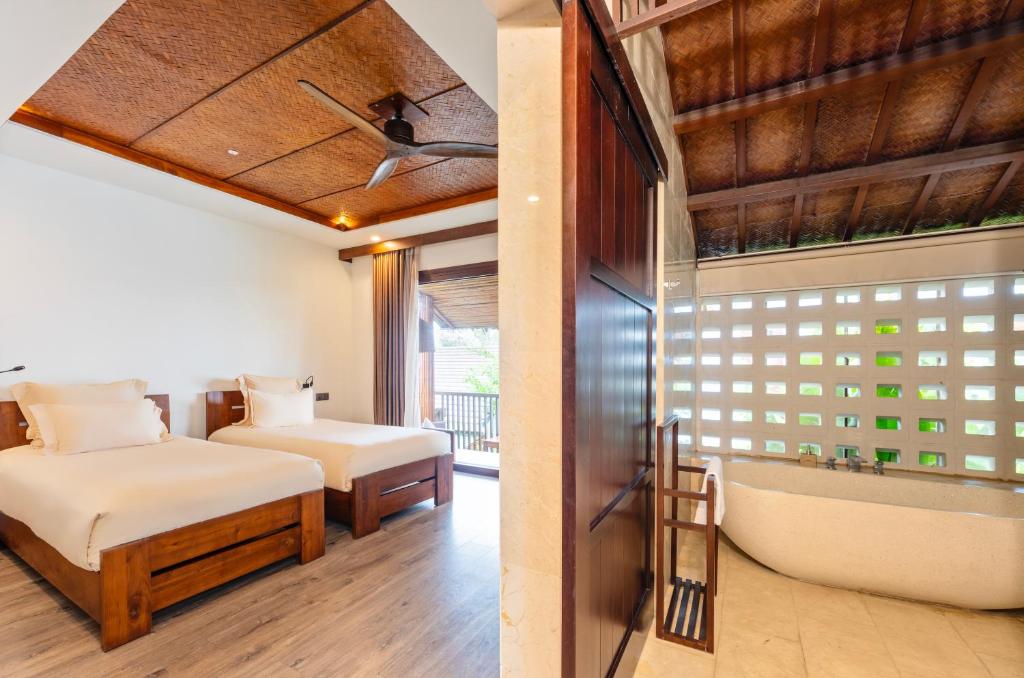 Phòng Deluxe Giường Đôi/2 Giường Đơn Có Ban Công