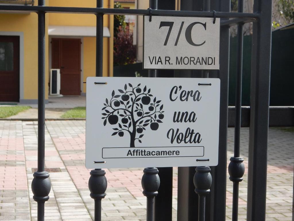 Certifikát, hodnocení, plakát nebo jiný dokument vystavený v ubytování C'era Una Volta