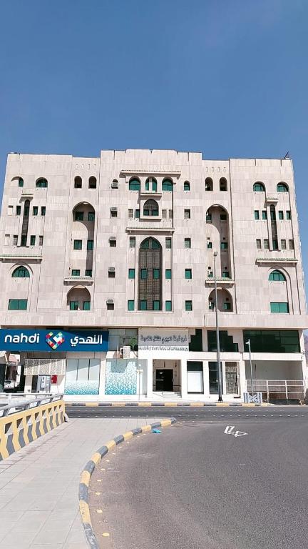 AL EAIRY HOTEL APARTMENTS MADINAH 9