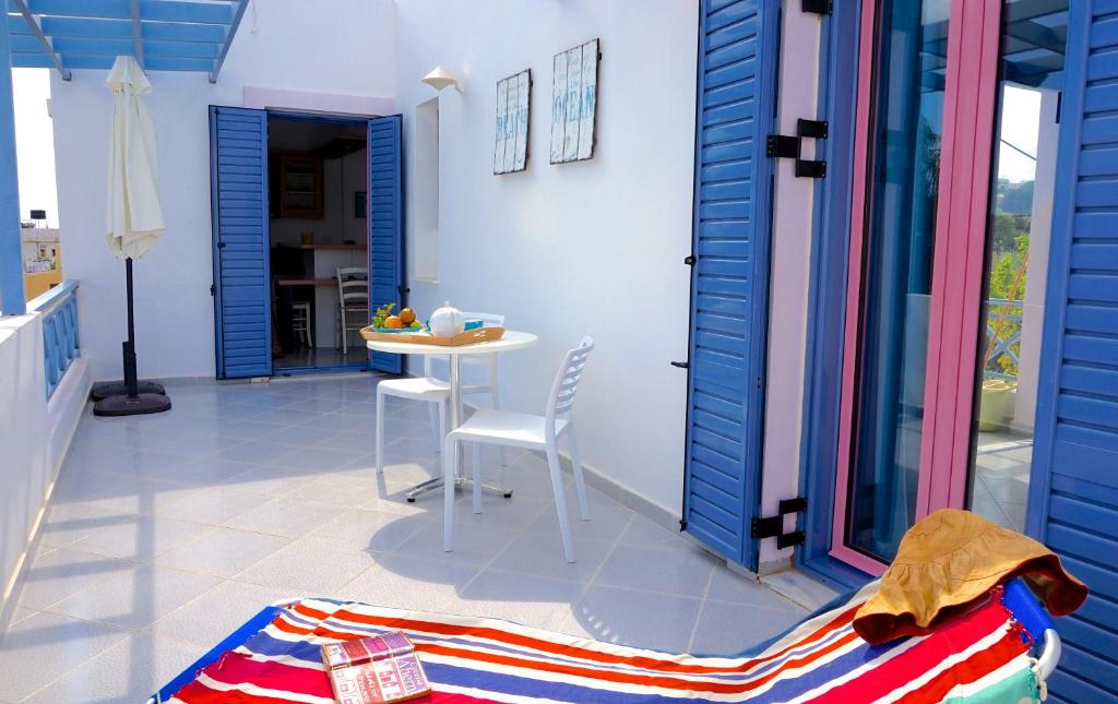 Galería fotográfica de Cybele Apartments en Makry Gialos