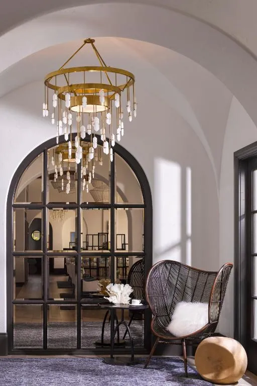 Deluxe King Guest Room with Balcony and Garden View