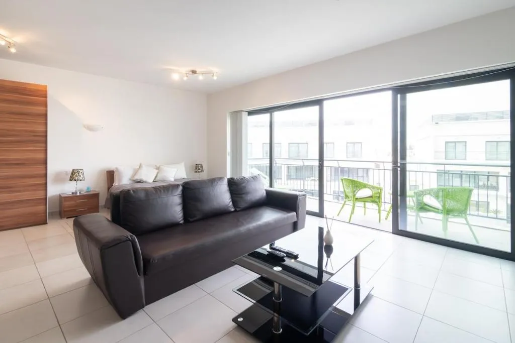 Pender Gardens - One Bedroom Apartment in the Heart of St Julian s by SF Homes