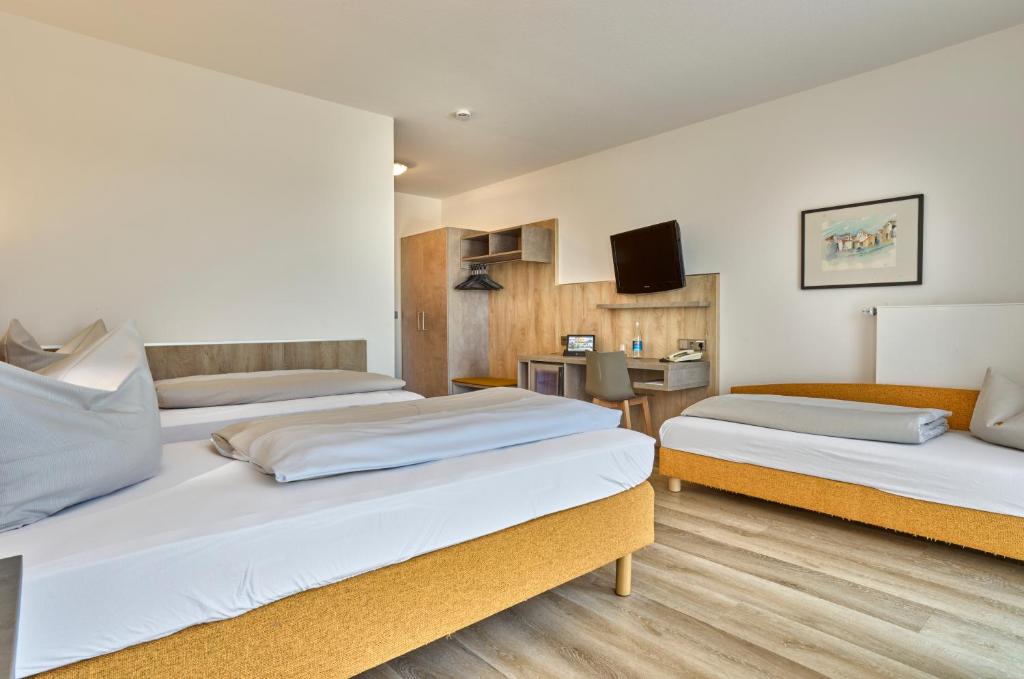 Landhotel Seerose - Comfort Quadruple Room