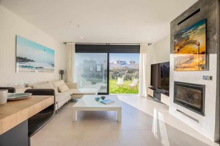 Villa Atlántica - Casa de Lujo con terraza Tarifa