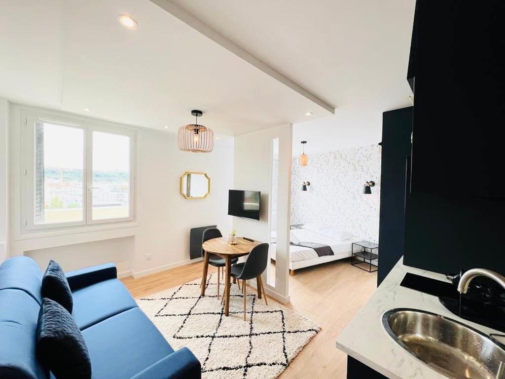 Diebold 2 - 1 Bedroom - Gare de Vaise
