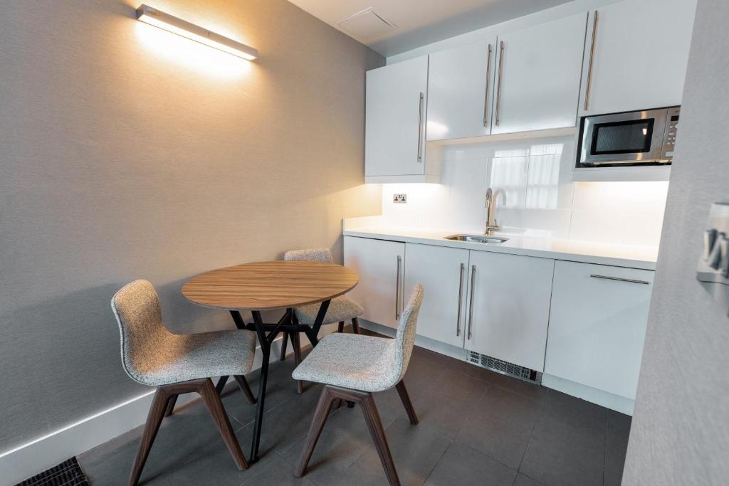 Sandman Signature Newcastle Hotel - 