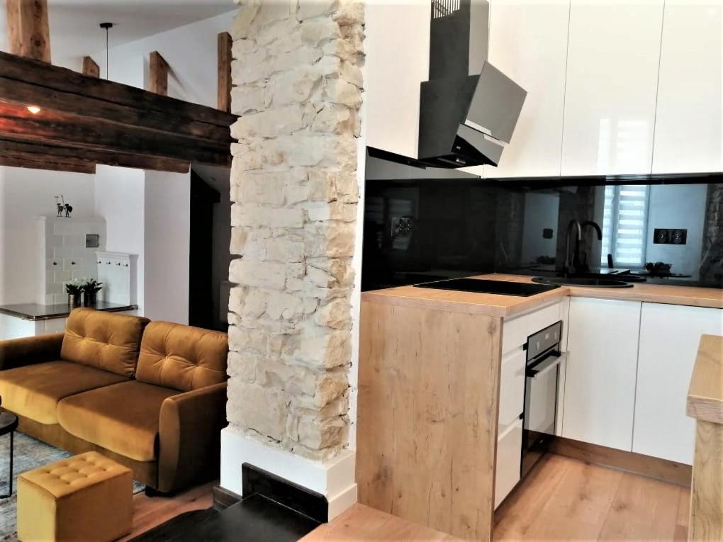 Biały Kruk Apartamenty vis-a-vis Jasnej Góry - 14