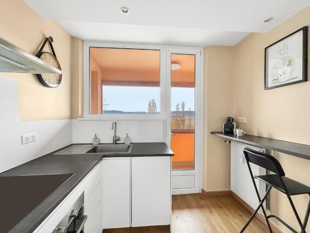 T2 confortable proche commerces & Bâle – photo 17