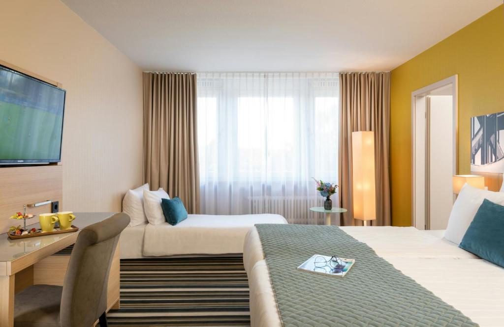 Leonardo Hotel Hamburg Elbbrücken - Habitación Triple Superior