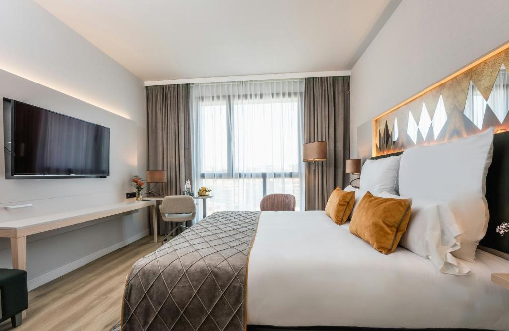 Leonardo Royal Hotel Barcelona Fira - 4