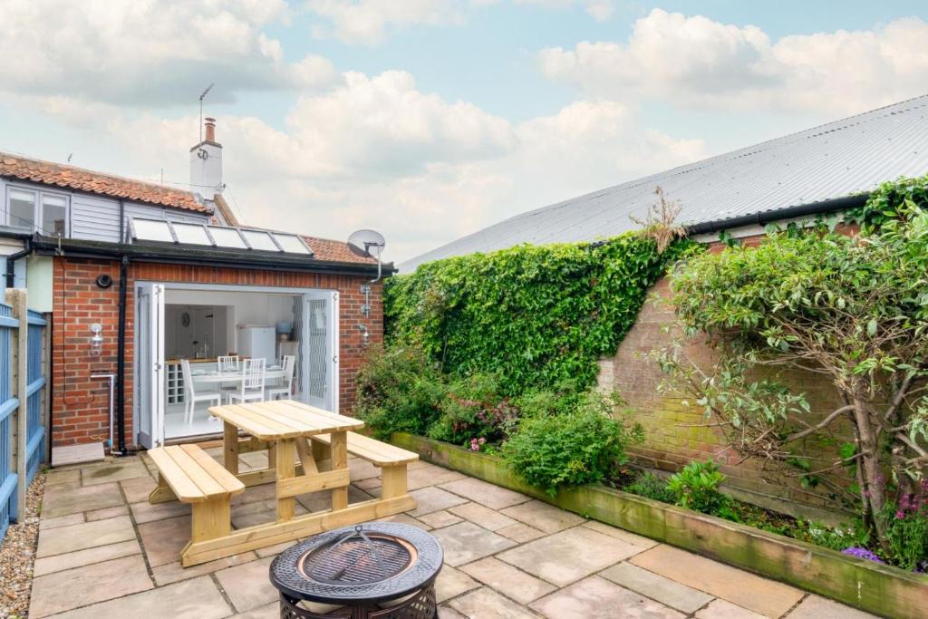 2 Bed in Southwold oc-19cs 6