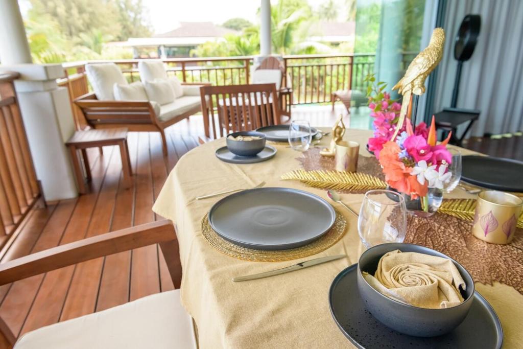 Luxury Lagoonfront Condo Tahiti Villa Una Una - photo 4 - Tahiti, Polynésie