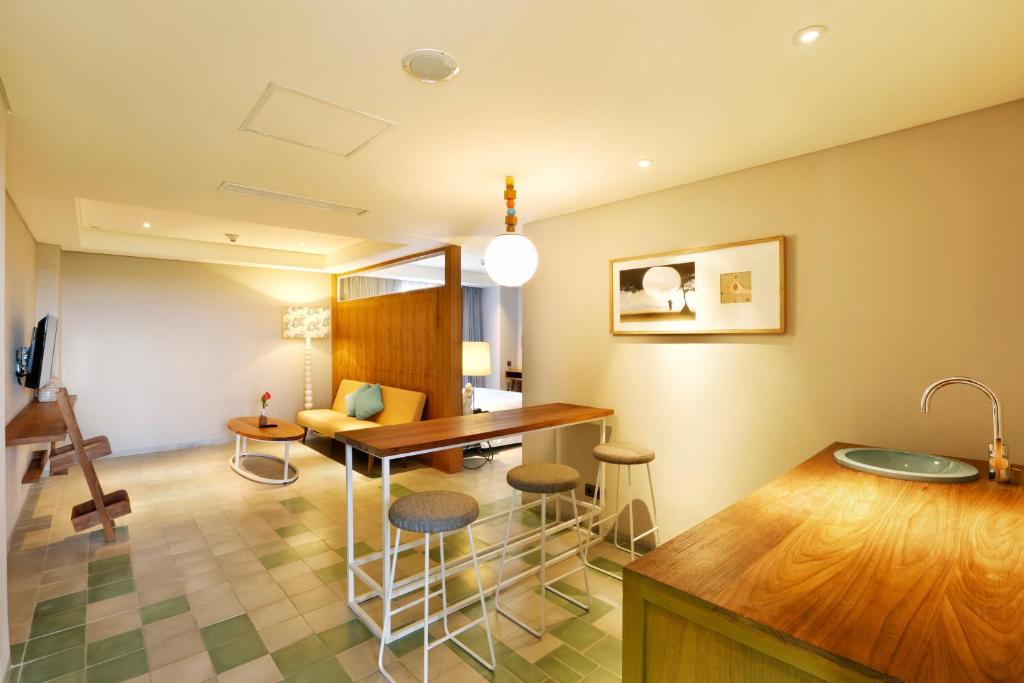 Foto da galeria de Tijili Hotel Seminyak em Seminyak