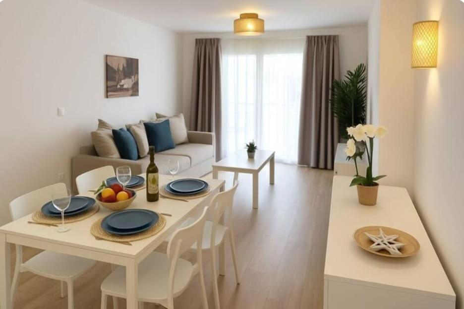 Maresia Apartments