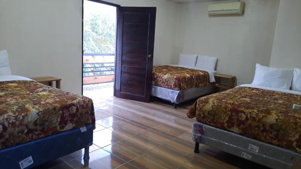 Laguna Hostal Ocean Beach