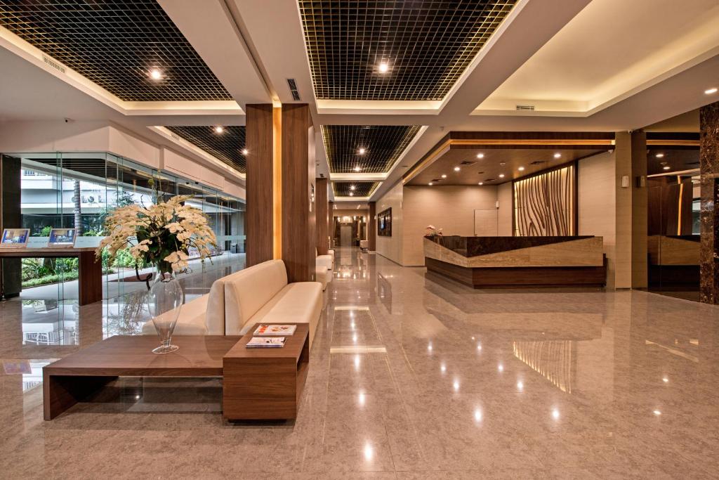 Posezení v ubytování Grand Whiz Poins Simatupang Jakarta
