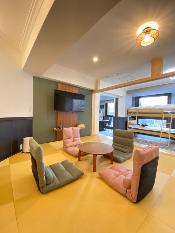 Hale Akasaka - The Suite