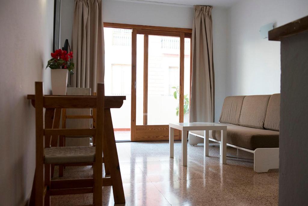 Apartamentos Ripoll Ibiza, Ibiza Town – Updated 2023 Prices