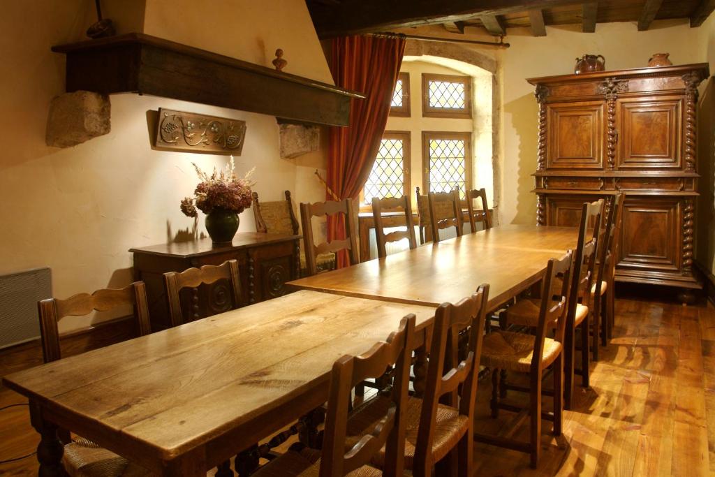 Fotografie z fotogalerie ubytování Hostellerie du Vieux Pérouges v destinaci Pérouges
