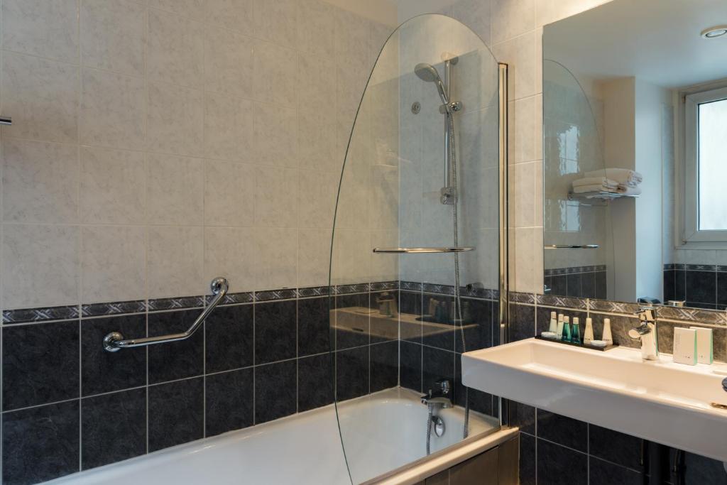 Hotel Saint Cyr Etoile - Resim 44