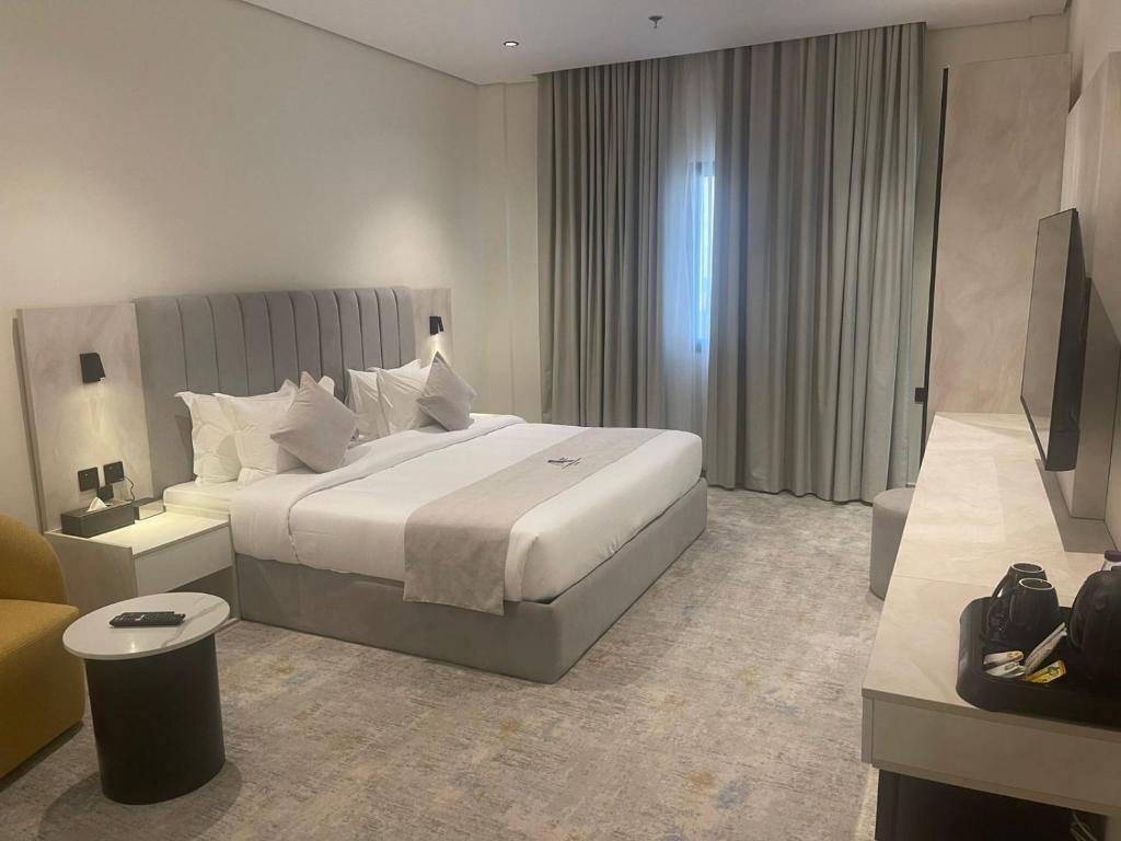 TRIPLE A HOTEL