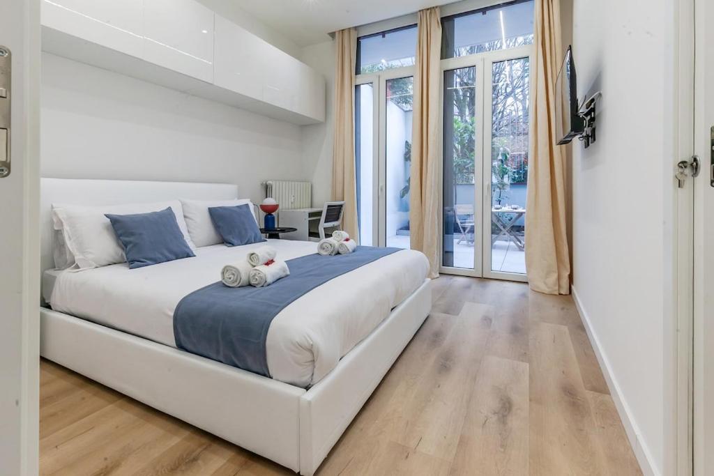 Luxury 2-bedroom apartment central station