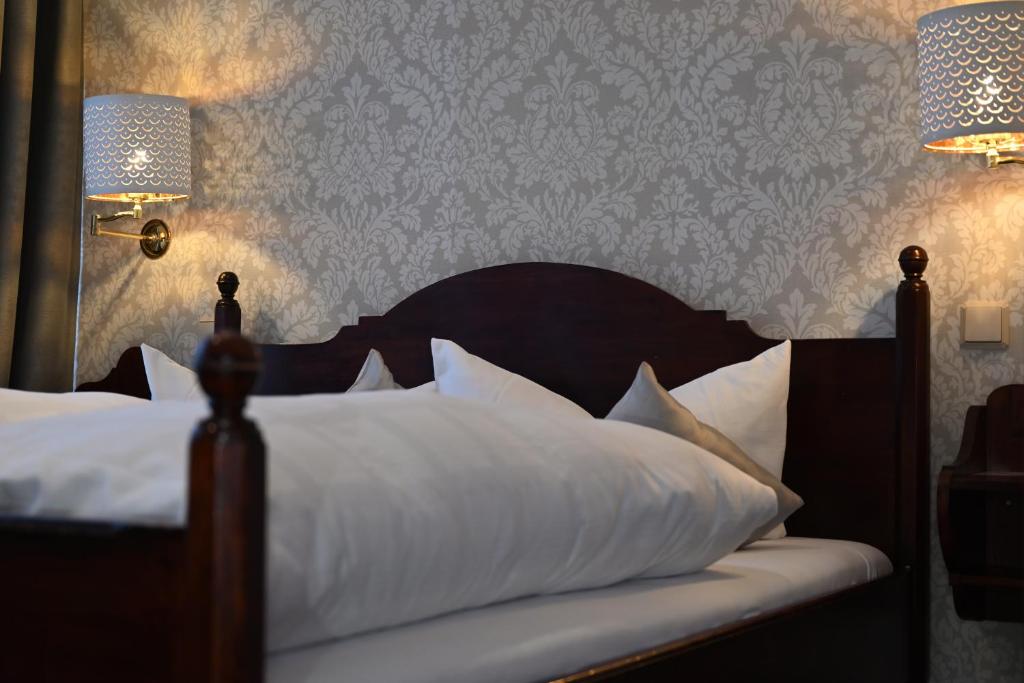 Flair-Hotel Waldfrieden - Habitación Doble Con Balcón