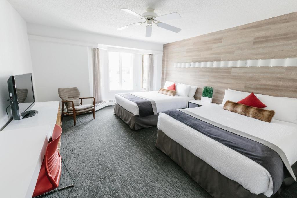 Elk + Avenue Hotel photo