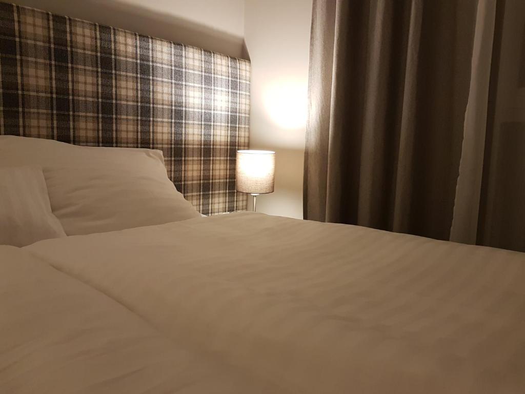 CCH Elephant Apartments - 5