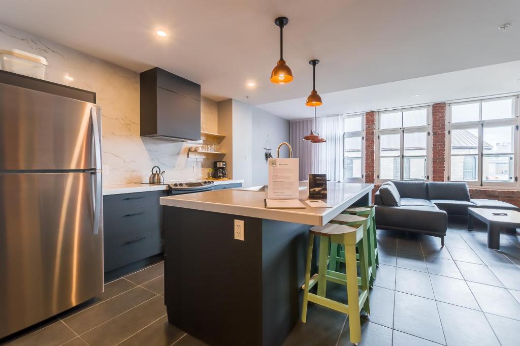 Les Lofts du Trésor - Par Les Lofts Vieux-Québec - 市景两卧室公寓 - 带双层床 T302
