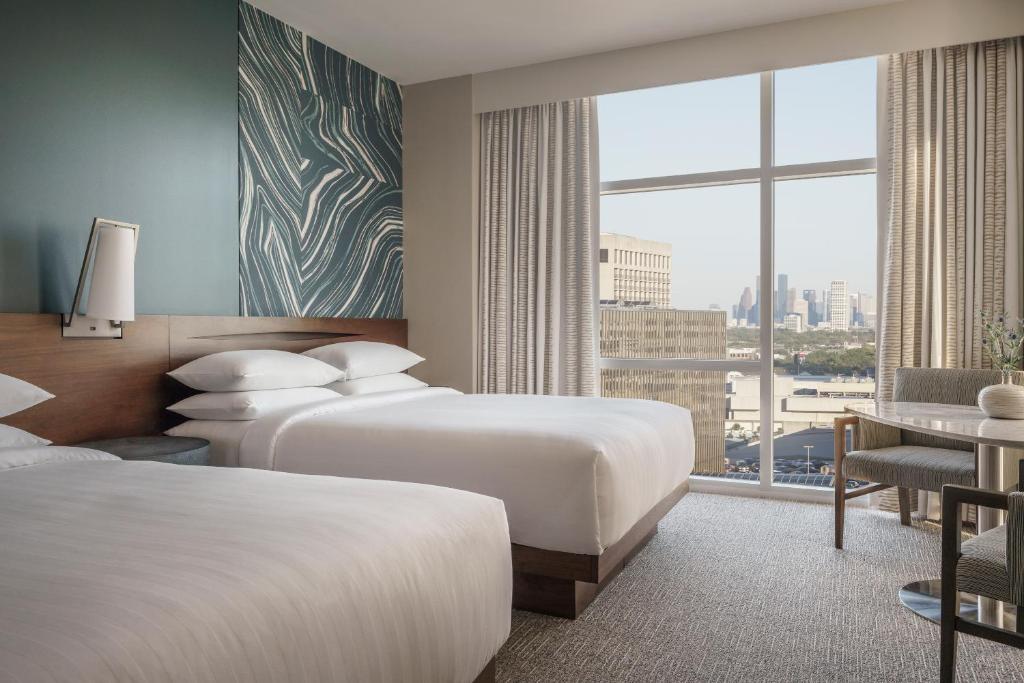 Hyatt Regency Houston Galleria - Queen Room With Two Queen Beds With Accessible Tub - Disability Access