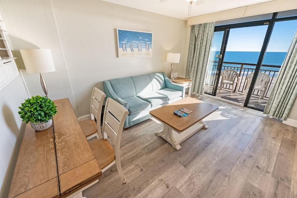 New Direct Oceanfront, Amazing Views at Beach Cove, Myrtle Beach, SC