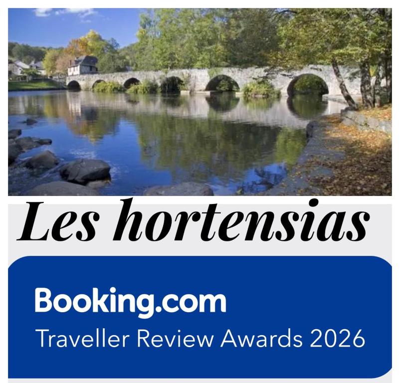 LES HORTENSIAS Spacieuse Maison en ardoise du pays FIBRE - Housity