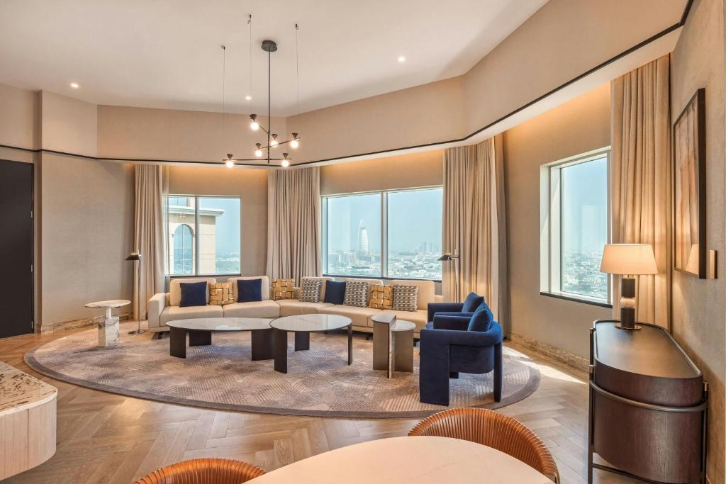 Sheraton Mall of the Emirates Hotel, Dubai - 