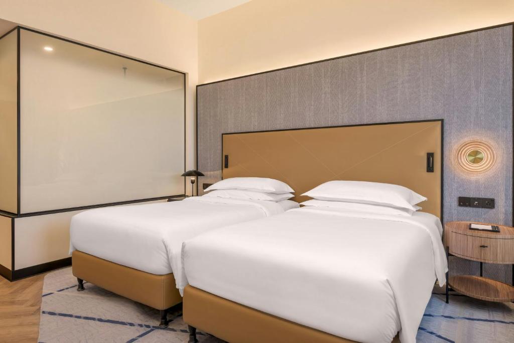 Sheraton Mall of the Emirates Hotel, Dubai - 