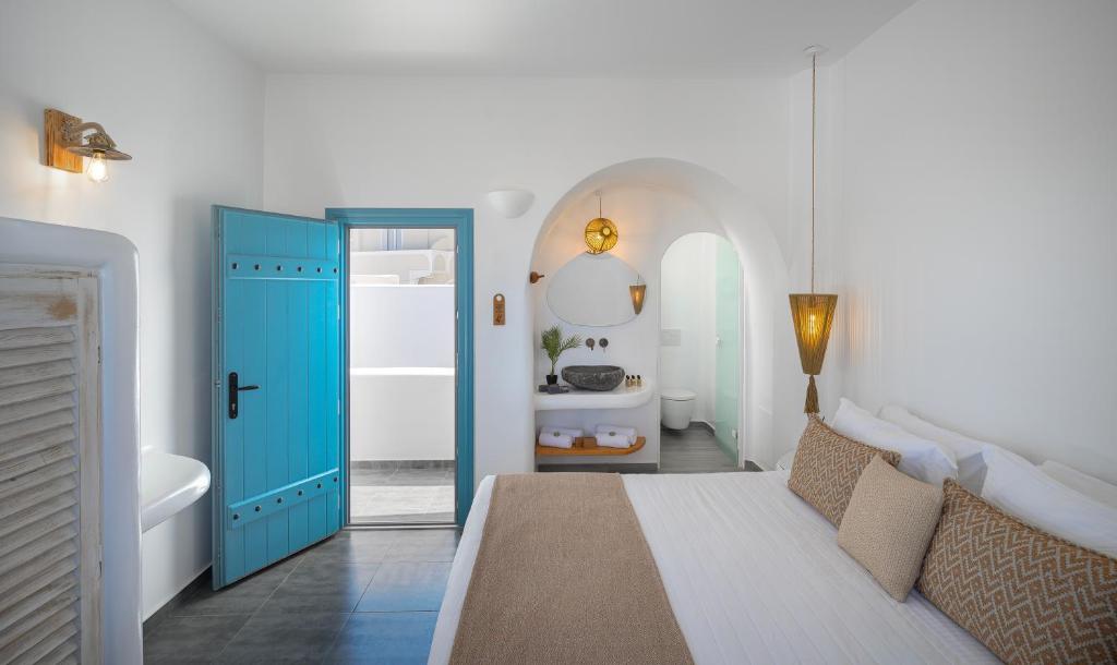 Evgenia Villas & Suites by Calm Collection - 1