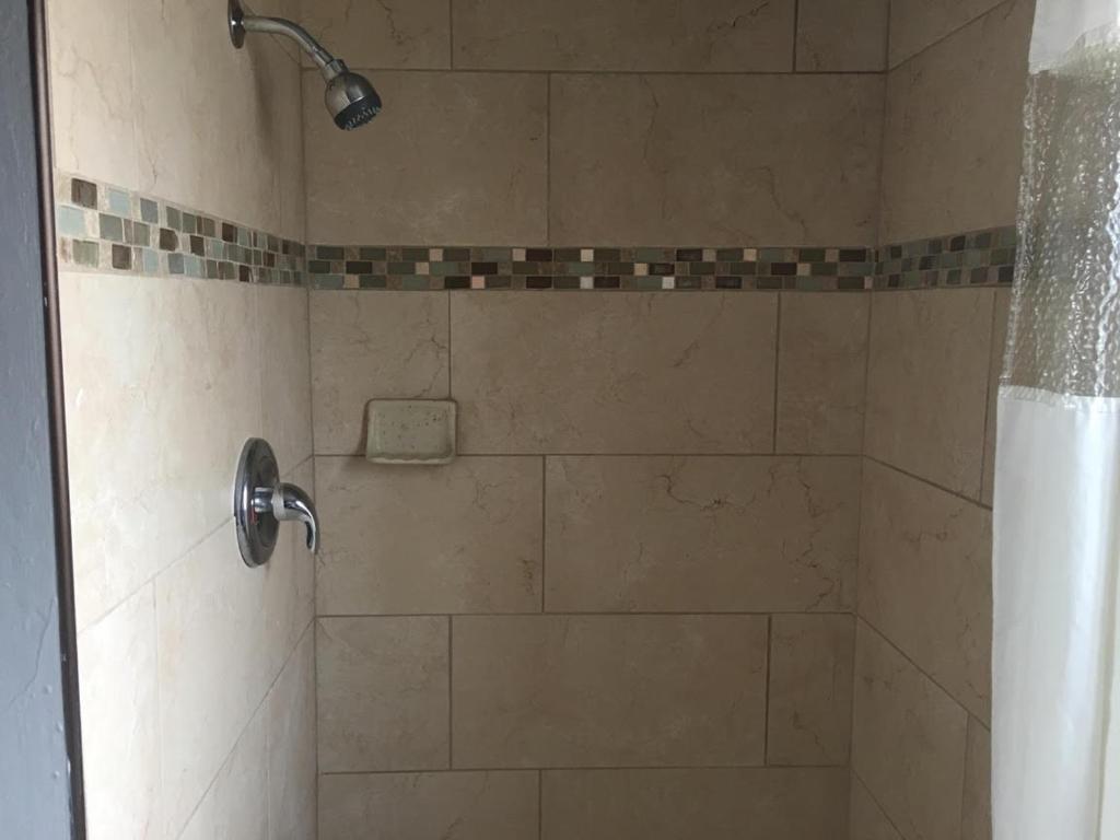 Townhouse Motel - West Sacramento - Cuarto King