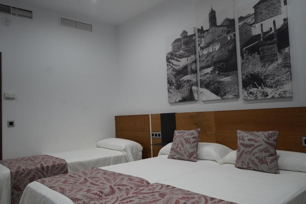 HOTEL DON RAMIRO - Triple Room