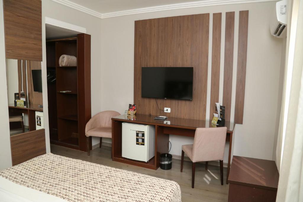Class Hotel Guaxupé - Habitación Superior - Clase A - Cama Queen