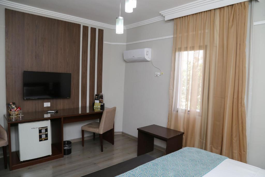 Class Hotel Guaxupé - Suite De Lujo Con Cama King Size