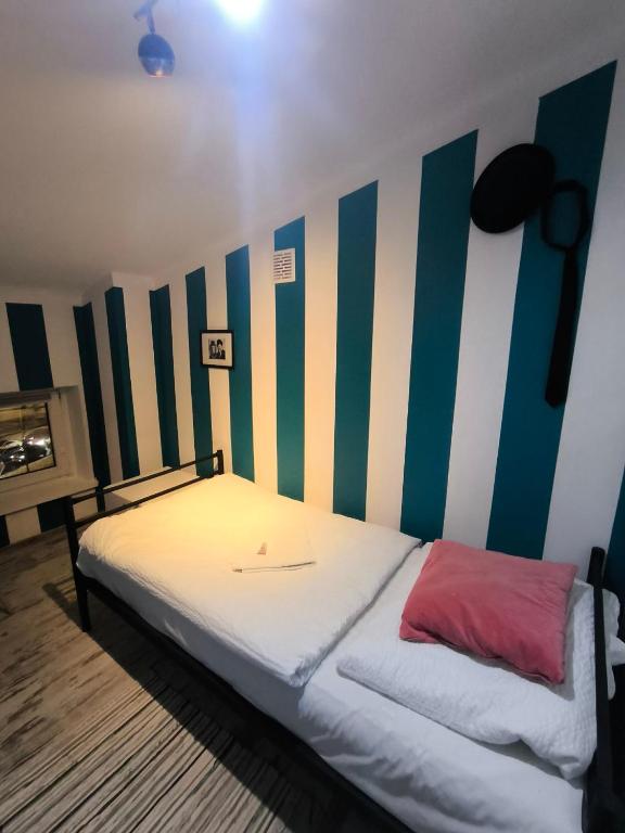 AB Hostel - Quarto Individual